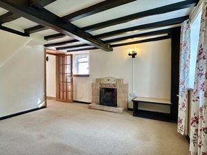 Lounge- click for photo gallery